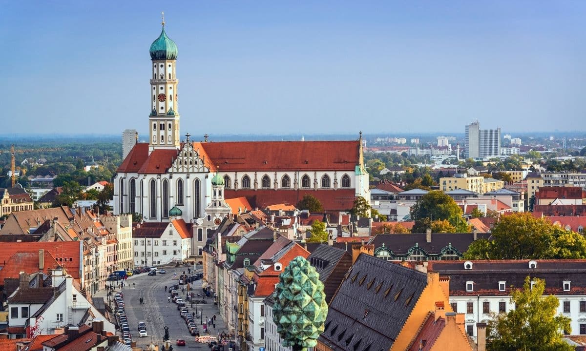 Business-Glasfaser in Augsburg – Verfügbarkeit für Ihren Unternehmensstandort prüfen