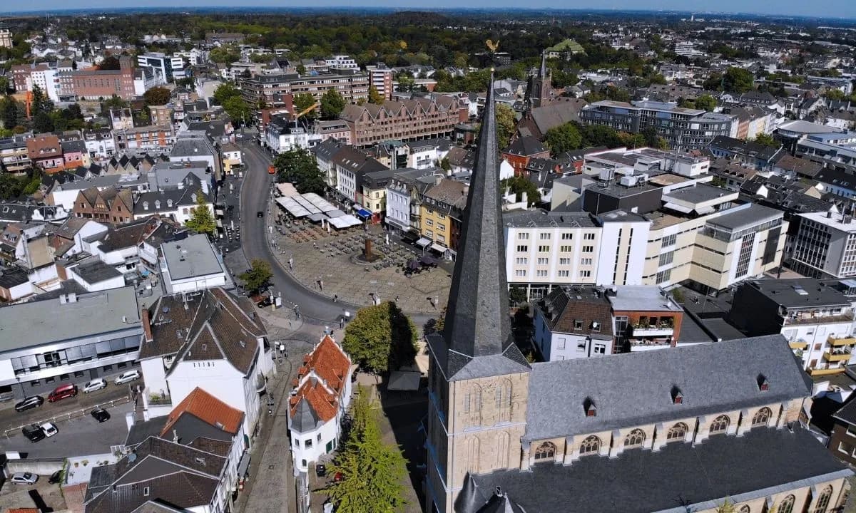 Business-Glasfaser in Mönchengladbach – Verfügbarkeit für Ihren Unternehmensstandort prüfen