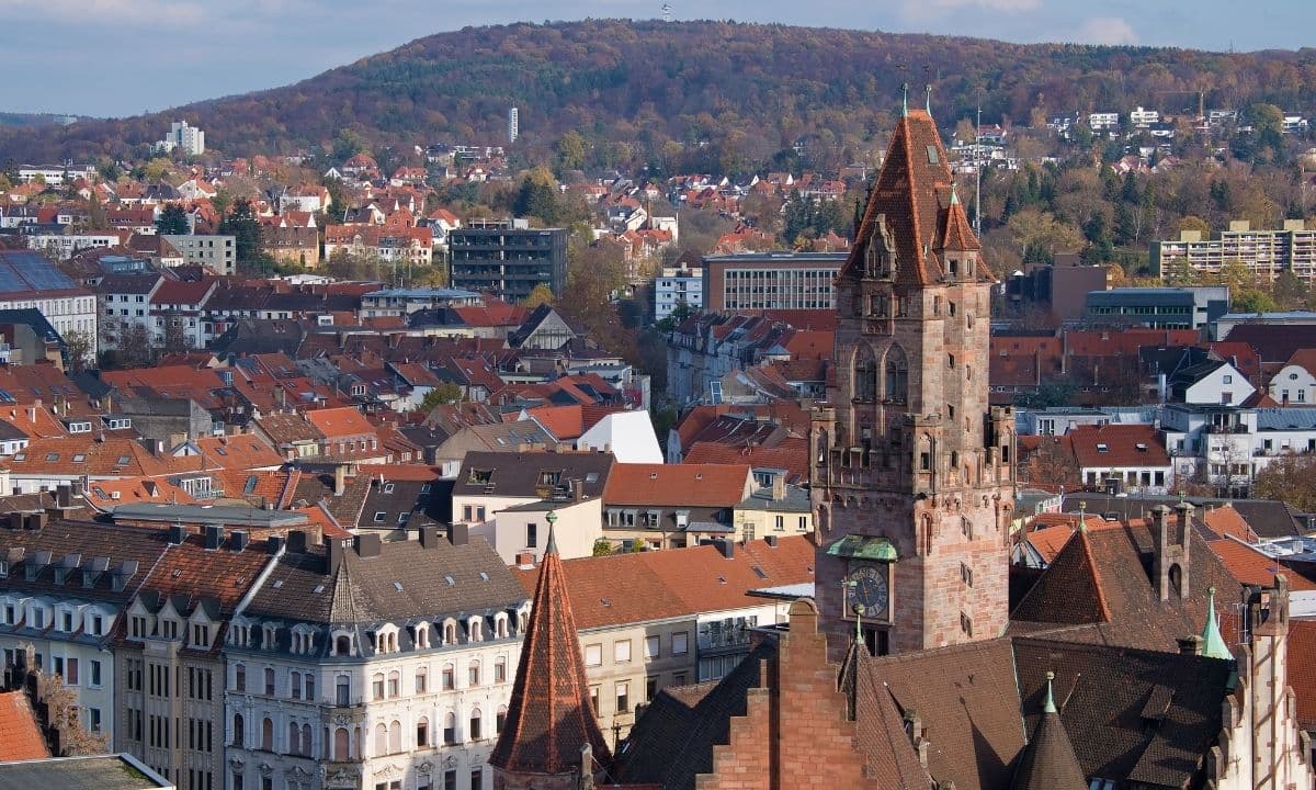 Business-Glasfaser in Saarbrücken – Verfügbarkeit für Ihren Unternehmensstandort prüfen