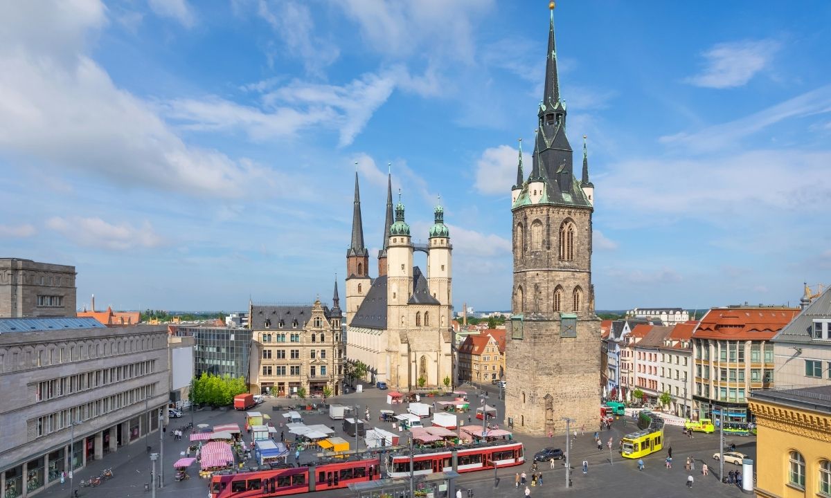 Business-Glasfaser in Halle (Saale) – Verfügbarkeit für Ihren Unternehmensstandort prüfen
